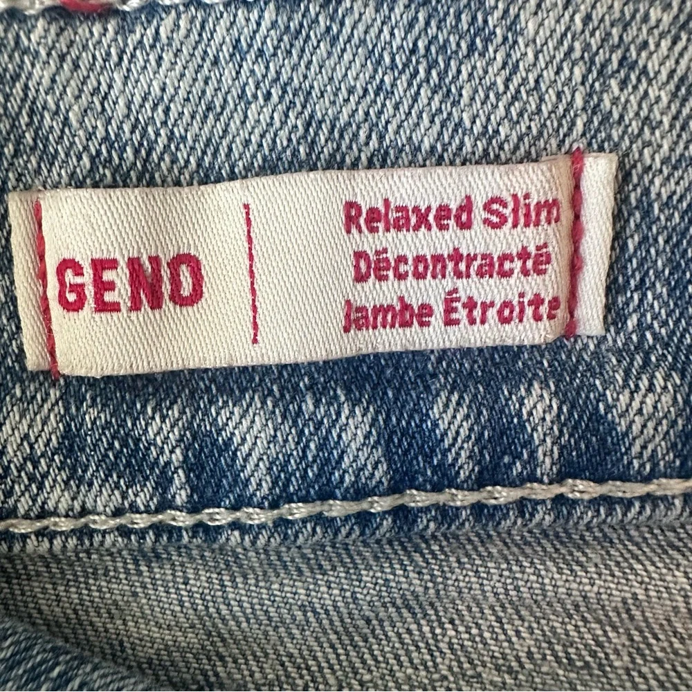 True Religion Jeans Mens Size 33 Blue Denim Geno Relaxed Slim Stretch